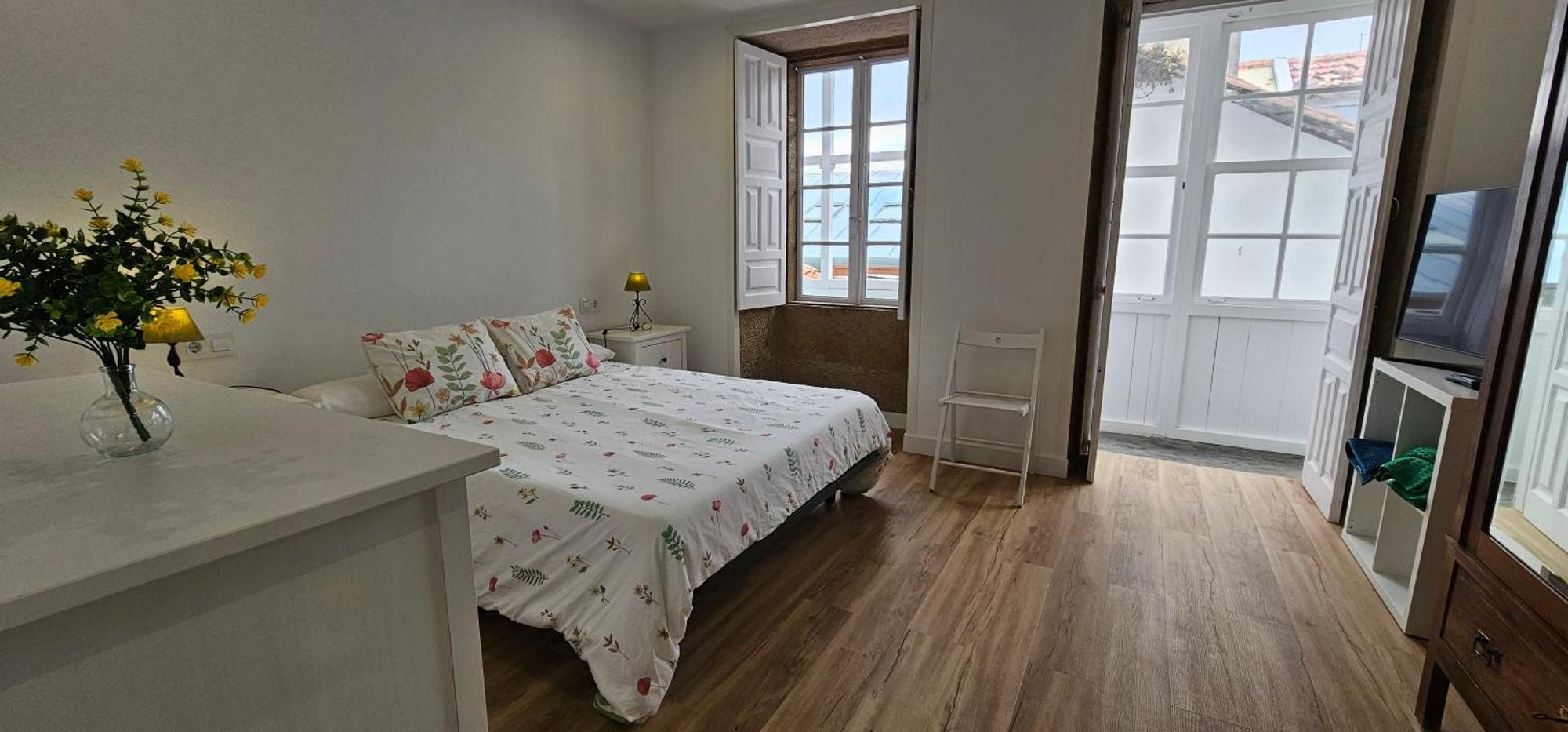 Apartamentos En El Centro - Plaza De Amboage - Wifi Ferrol Exterior foto