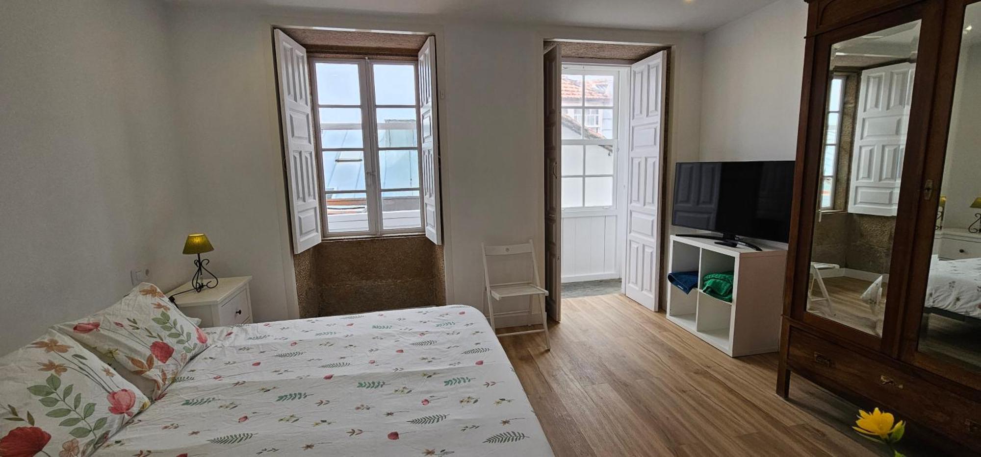 Apartamentos En El Centro - Plaza De Amboage - Wifi Ferrol Exterior foto